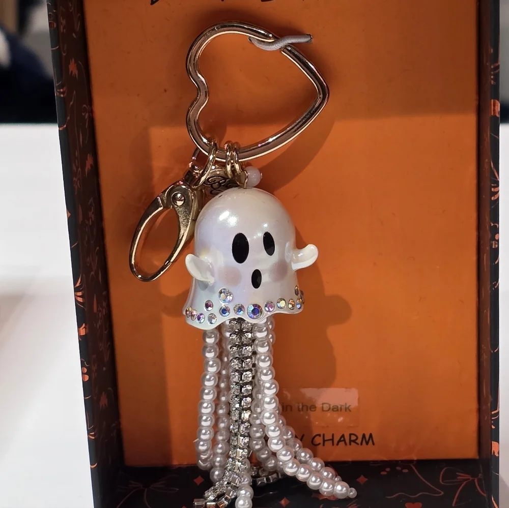 Betsey Johnson‎ Ghost Charm Keychain Jeweled Halloween Bag Purse Accessory
